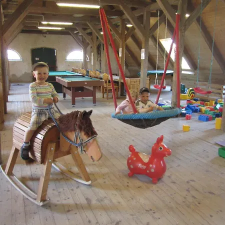 Ferienbauernhof Liesenberg Bauernhauswohnung Landidylle Femern