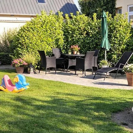 Ferienbauernhof Liesenberg Bauernhauswohnung Landidylle Lejlighed Femern